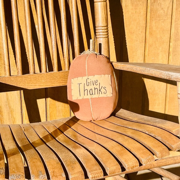 *Give Thanks Pumpkin - Picture 11 of 13